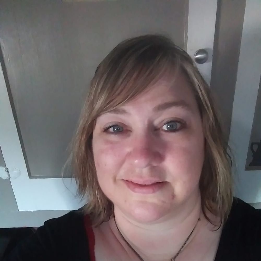 Meet your Posher, Denise
